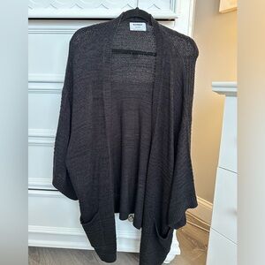 Old Navy Women's Long Knit Cardigan with Pockets - Size XXL Petite